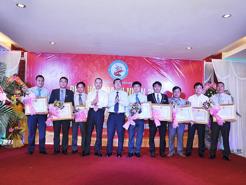 upload/news/tyZzl_ban-khen-ubnd-binhdinh.jpg